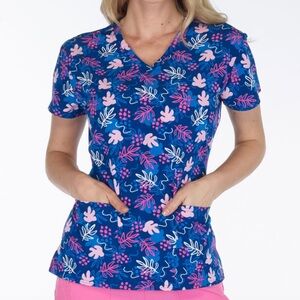 NWT Women’s Medium Undersea Floral Scrubfinity PerformX Stretch Scrub Top